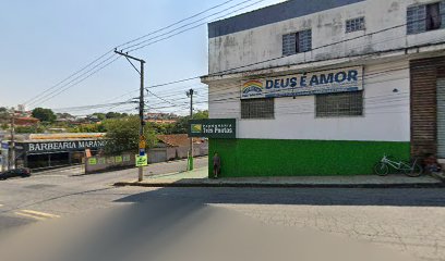 Fachada de Igreja Pentecostal Deus é Amor Sede Regional