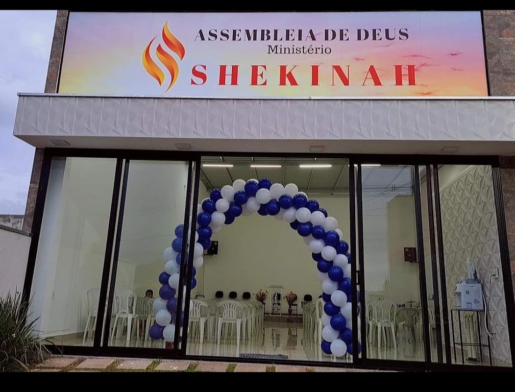 Fachada de Assembleia de Deus Ministério Shekinah