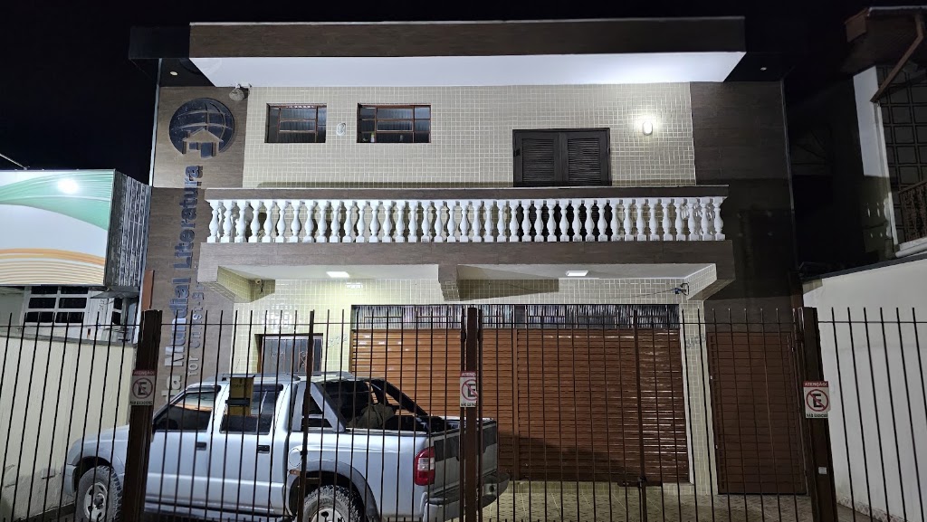 Fachada de Every Home for Christ Brasil