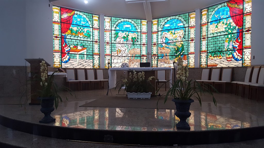Fachada de Paróquia São José Operário