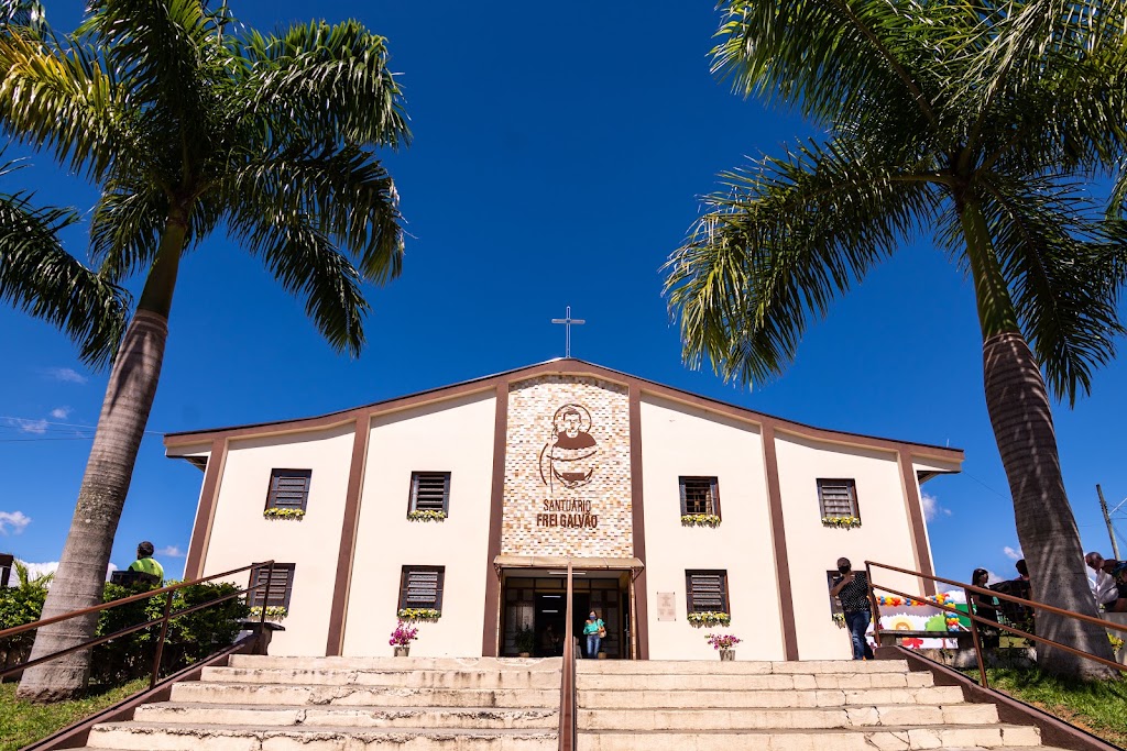 Fachada de Santuário Frei Galvão
