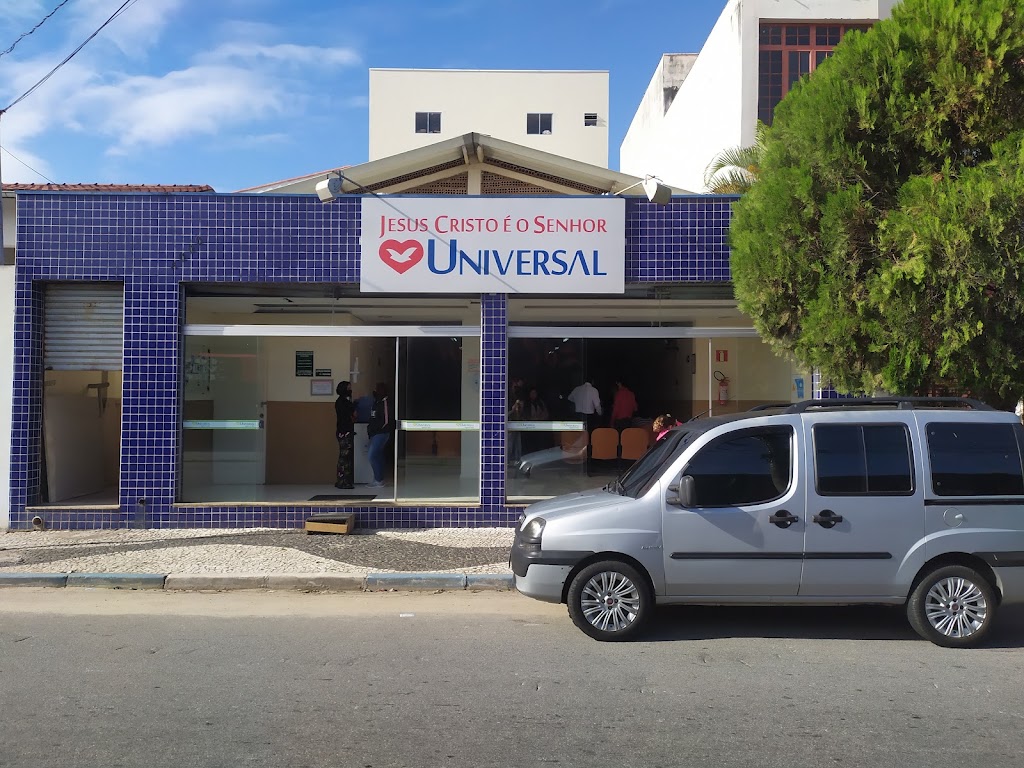 Fachada de Igreja Universal