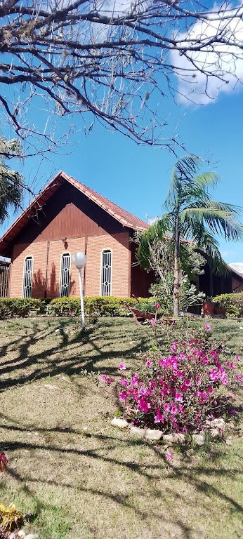 Fachada de Igreja Cristã Maranata - Colônia do Piaguí
