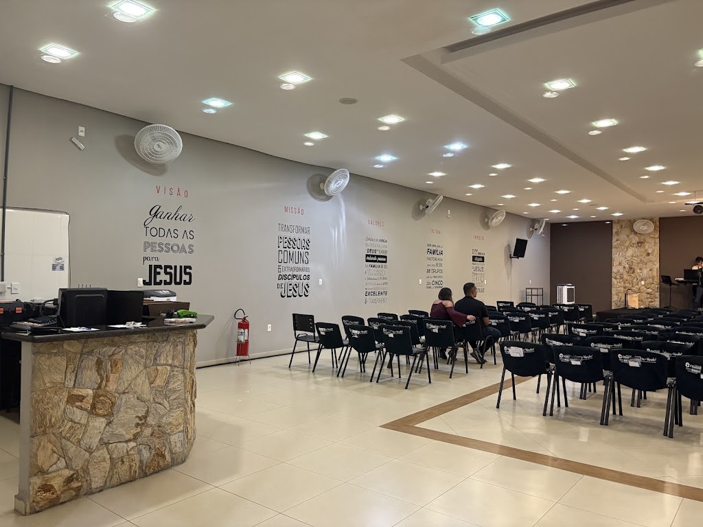 Fachada de Igreja da Cidade em Lorena