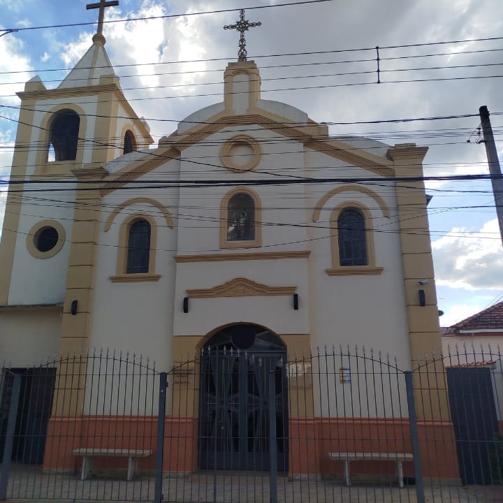 Fachada de Igreja São Sebastião