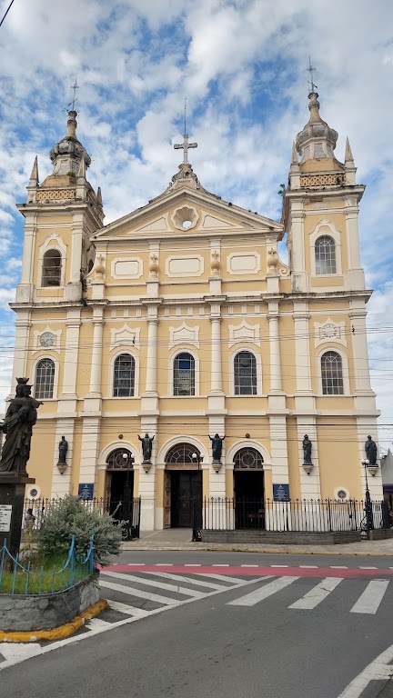 Fachada de Igreja Matriz de Nossa Senhora do Bom Sucesso