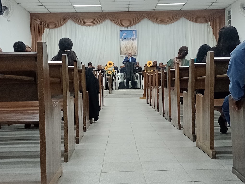 Fachada de Igreja Evangélica Sarca Ardente