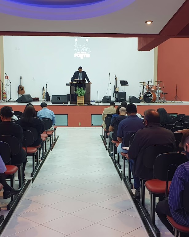 Fachada de Igreja Evangélica Avivamento Bíblico