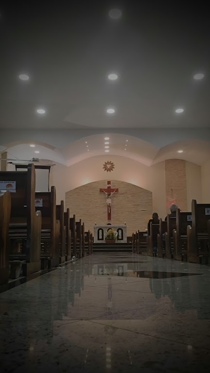Fachada de Paróquia Espírito Santo