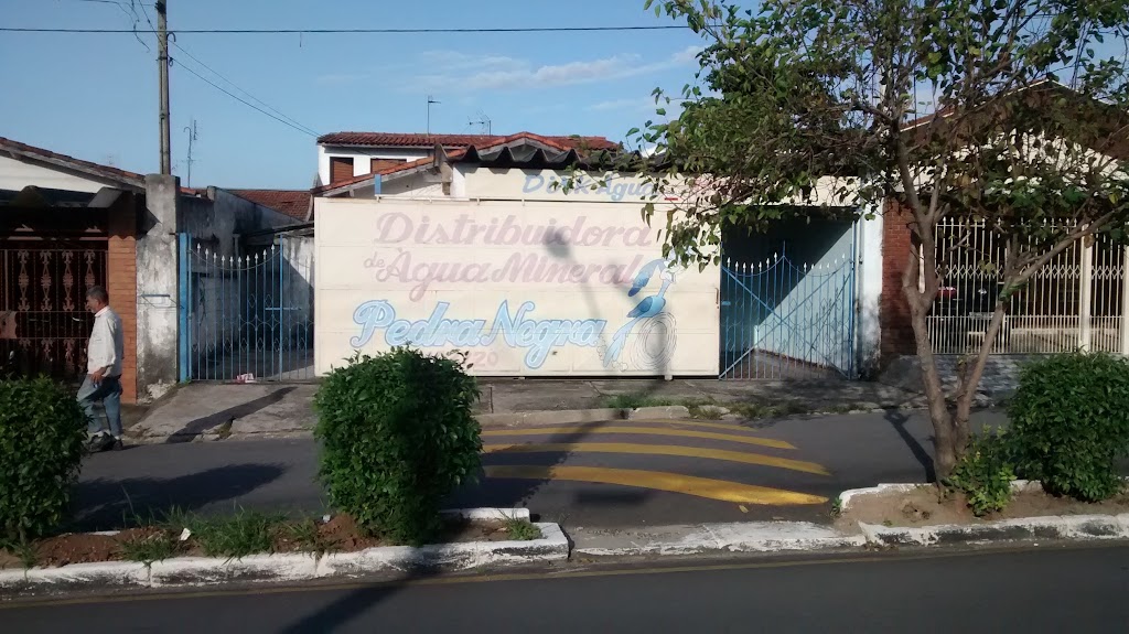 Fachada de Pedra Negra