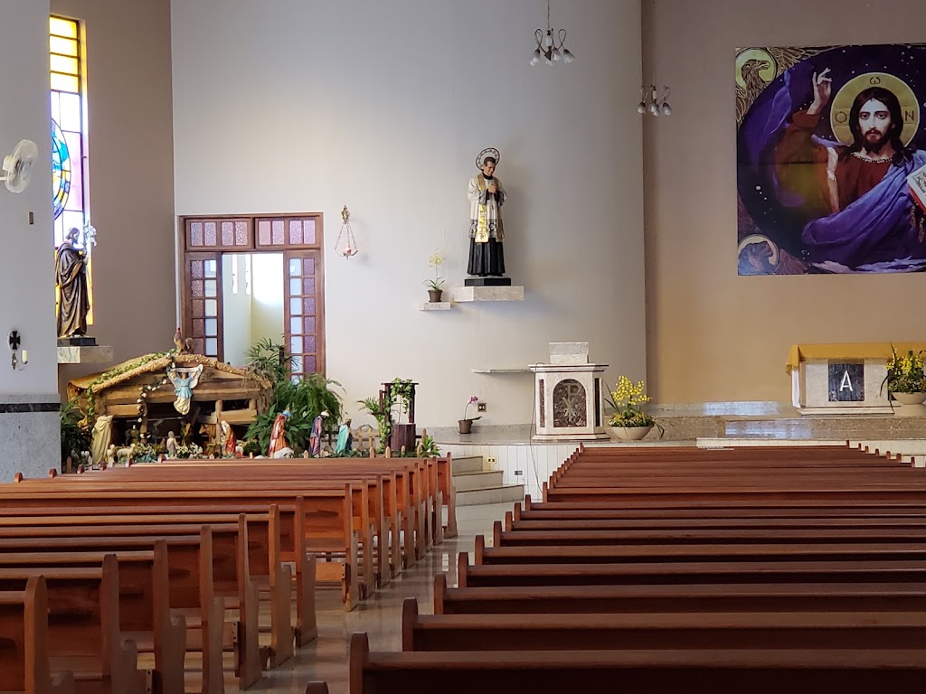 Fachada de Igreja São João Bosco