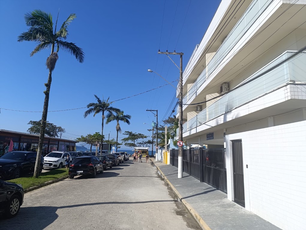 Fachada de Toninhas Ubatuba