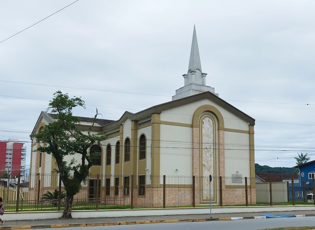 Fachada de A Igreja de Jesus Cristo dos Santos dos Últimos Dias