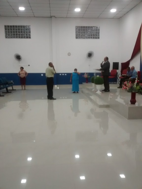 Fachada de Assembléia de Deus - Ponta da Praia