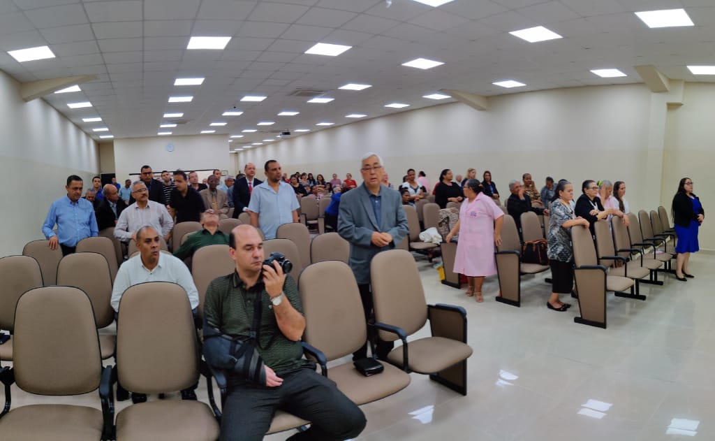 Fachada de Igreja Pentecostal Deus é Amor