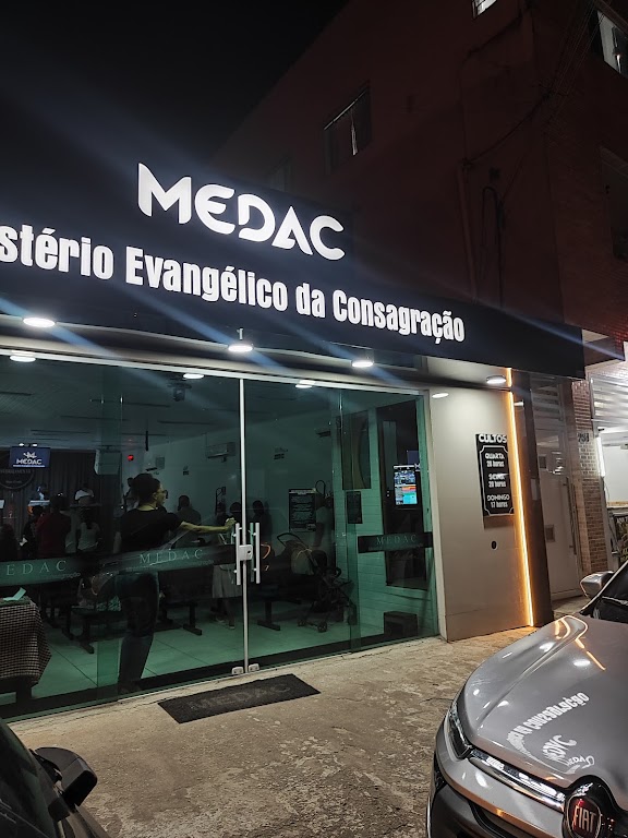Fachada de Igreja MEDAC São Vicente