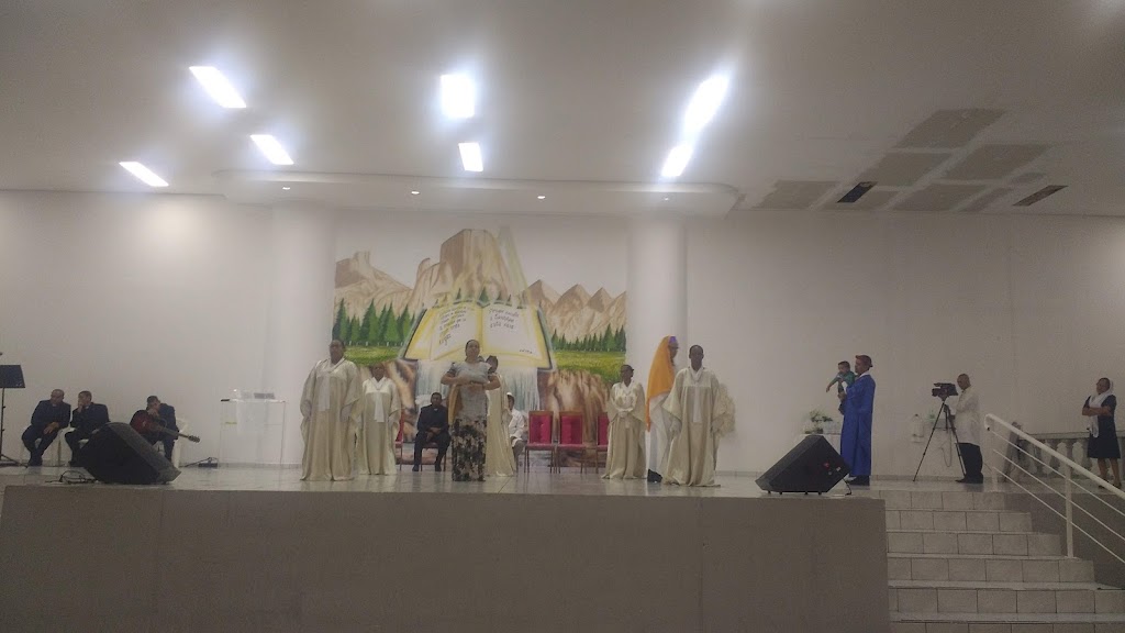 Fachada de Igreja Sinos de Belém Missão Dasprimicias