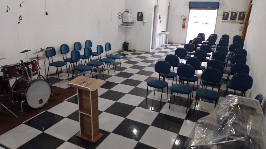 Fachada de AD Renovada em Santos
