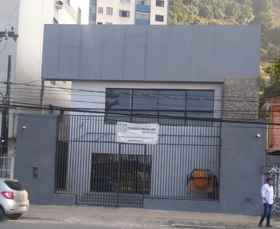 Fachada de Igreja do Evangelho Quadrangular São Vicente