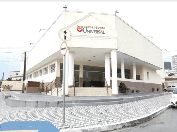 Fachada de Igreja Universal Do Reino De Deus