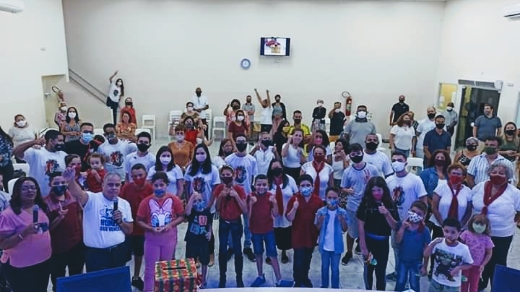Fachada de Igreja Internacional da Graça de Deus - Boqueirão