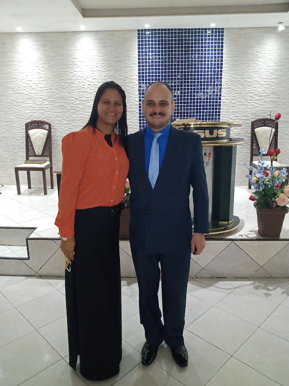 Fachada de Igreja Asembleia de Deus da Missão - Esmeralda