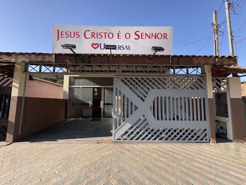 Fachada de Igreja Universal