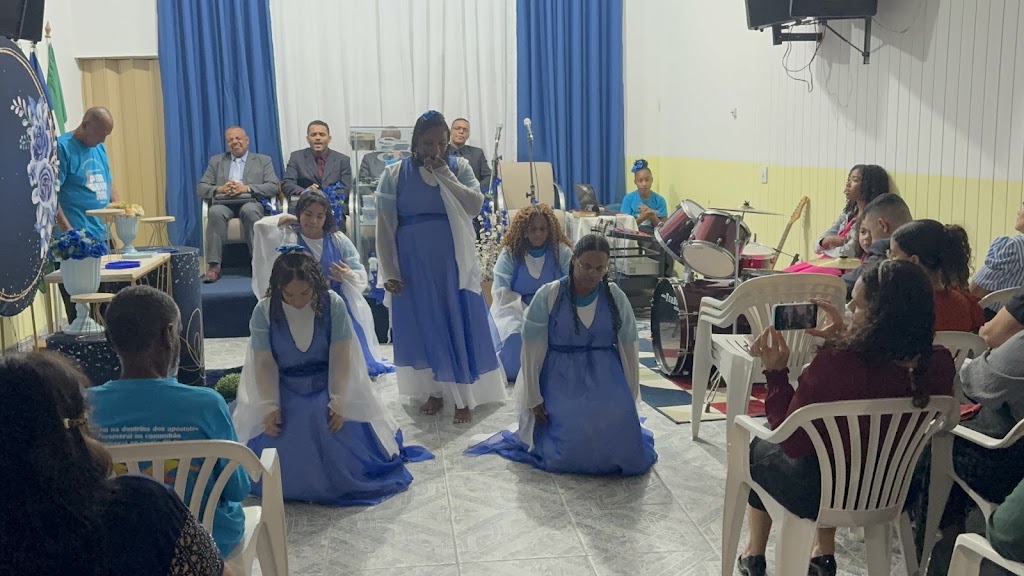 Fachada de Igreja assembleia de Deus unidos por cristo sede