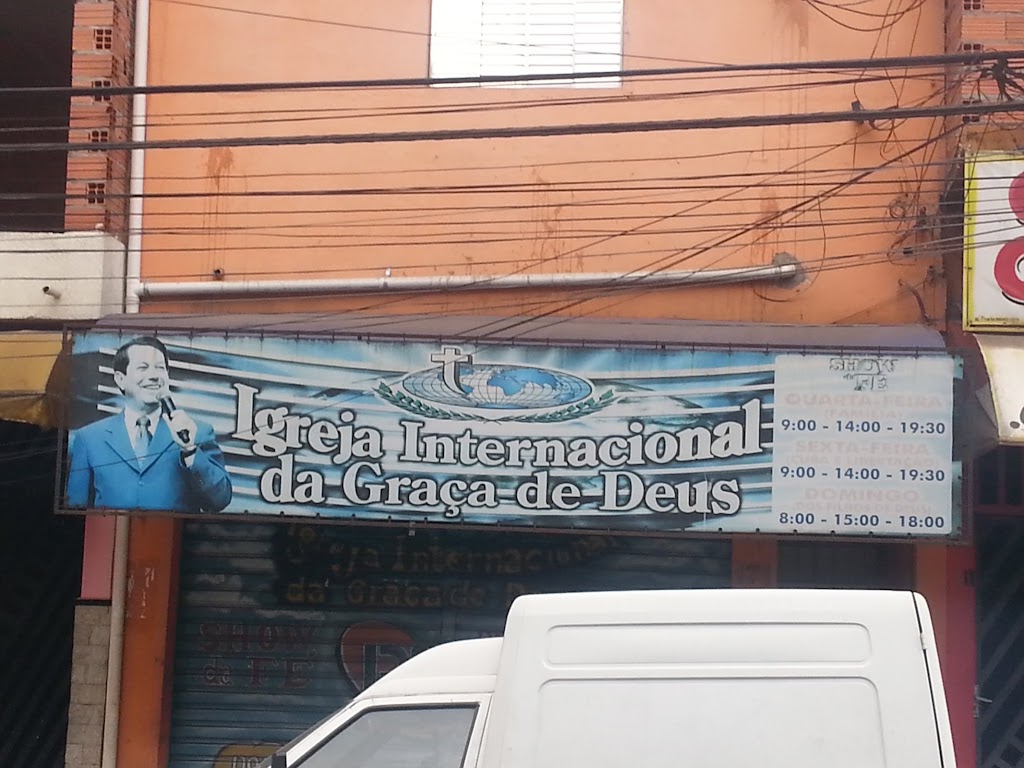 Fachada de Igreja Internacional da Graça de Deus
