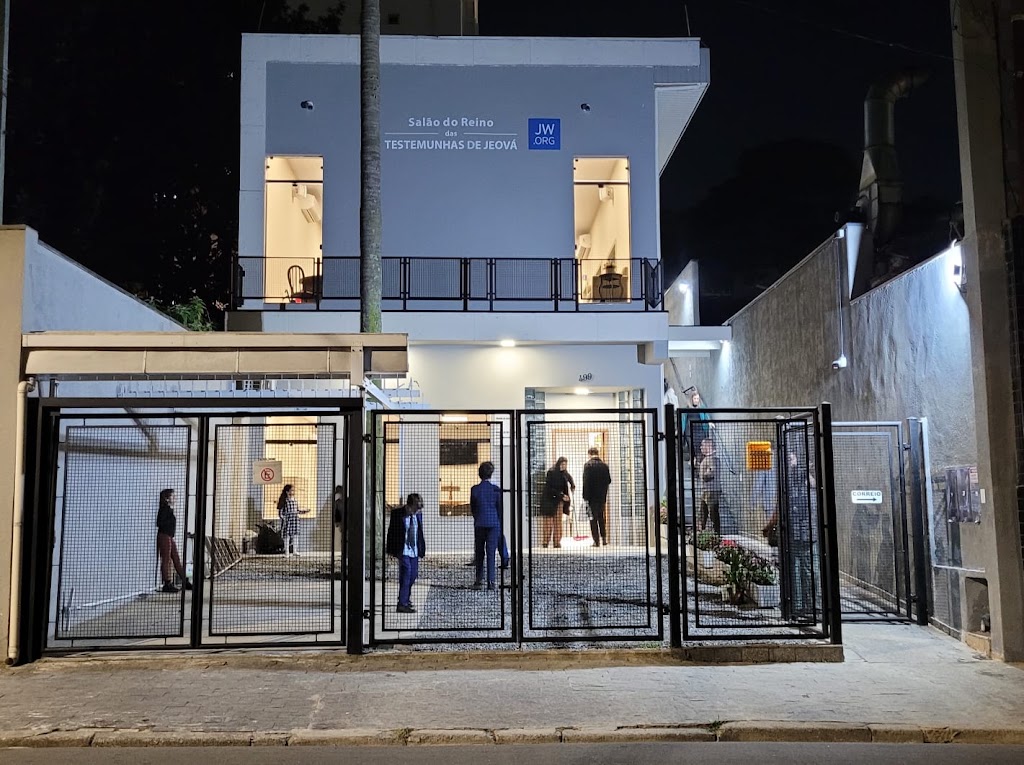 Fachada de Salão do Reino das Testemunhas de Jeová