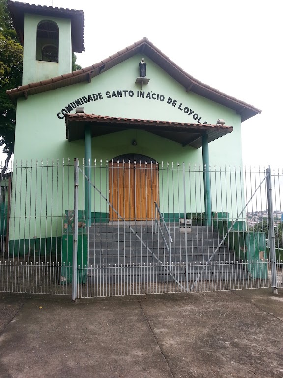 Fachada de Comunidade Santo Inácio de Loyola