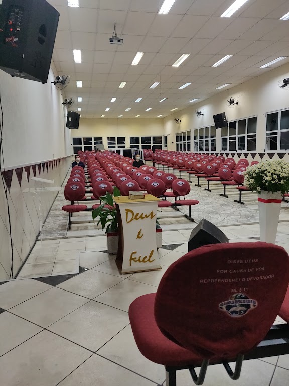 Fachada de Igreja Evangélica Universal dos Filhos de Deus