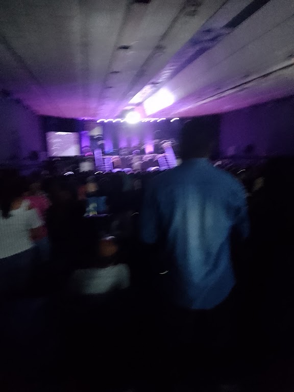 Fachada de Igreja Missão Mundial Graca e Paz
