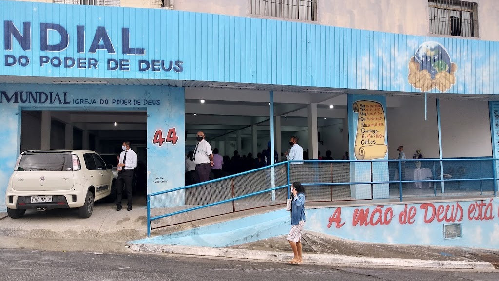 Fachada de Igreja Mundial do Poder de Deus