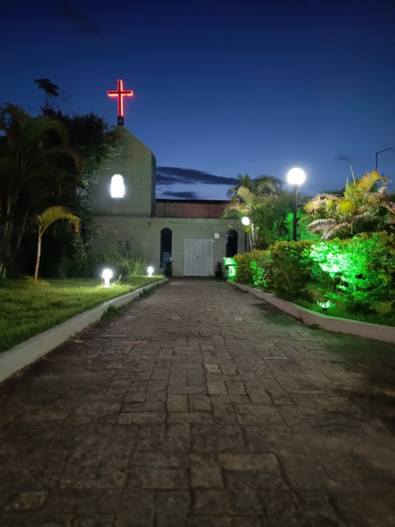 Fachada de Comunidade São José e Santa Dulce