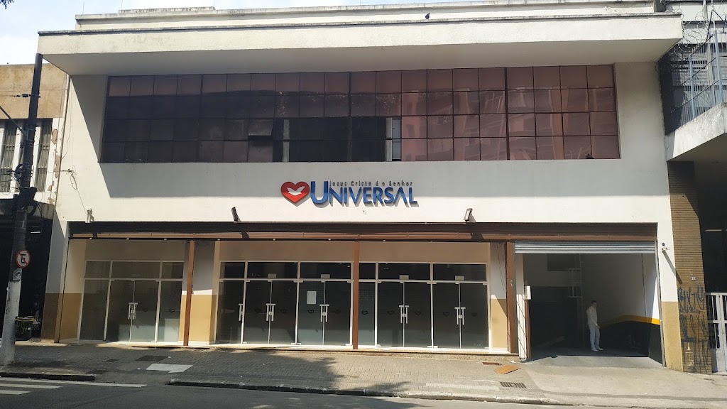 Fachada de Igreja Universal do Reino de Deus