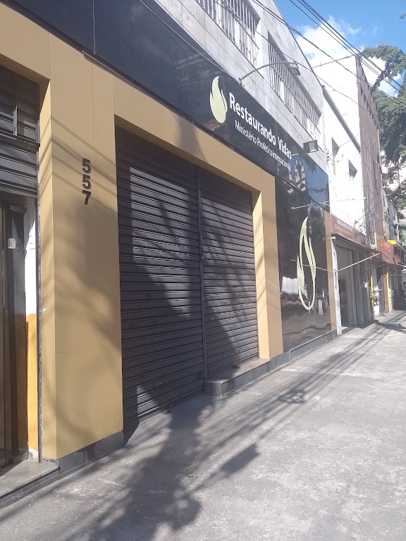 Fachada de Restaurando Vidas