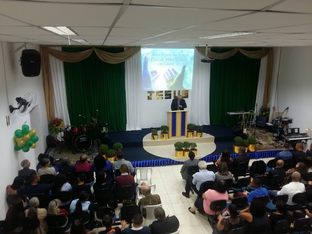 Fachada de Igreja Pentecostal O Brasil para Cristo