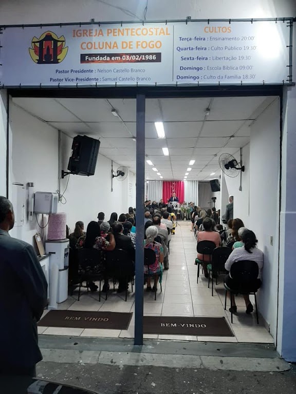Fachada de Igreja Pentecostal Coluna de Fogo
