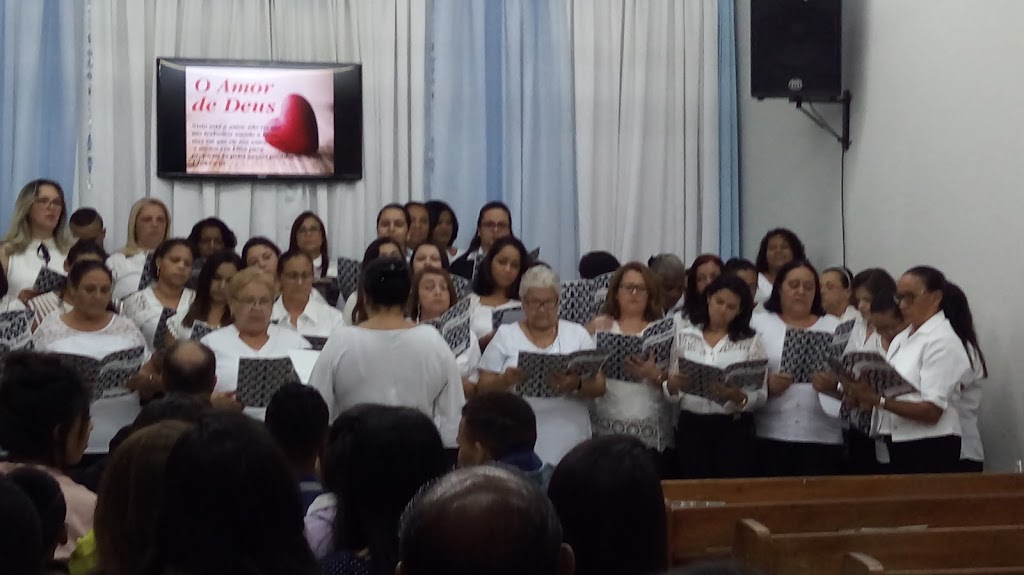 Fachada de Igreja Evangélica Avivamento Bíblico em Vila das Mercês