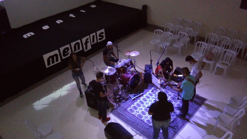 Fachada de Igreja Renovação e Vida