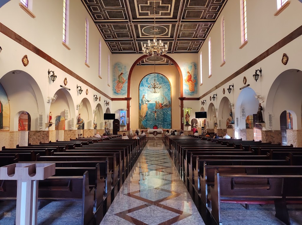 Fachada de Paróquia São Pedro Apóstolo