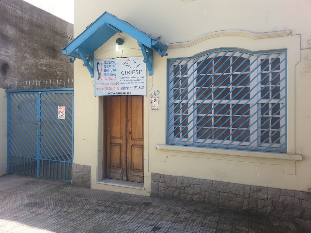Fachada de Seminário Teológico Batista Independente de São Paulo