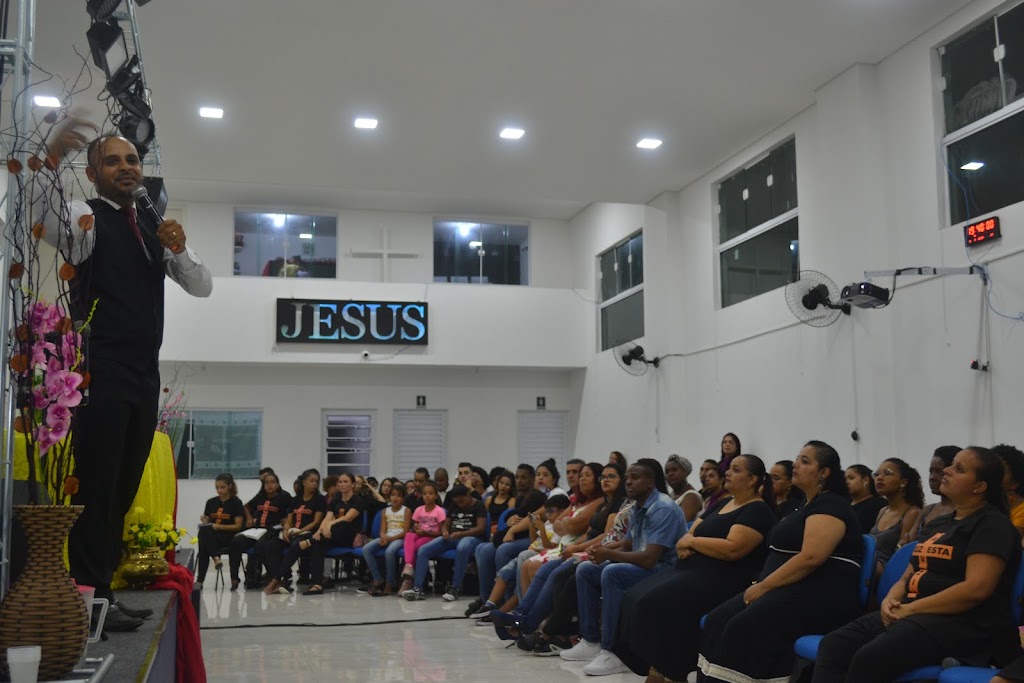 Fachada de Comunidade Evangélica Eterna Adoração
