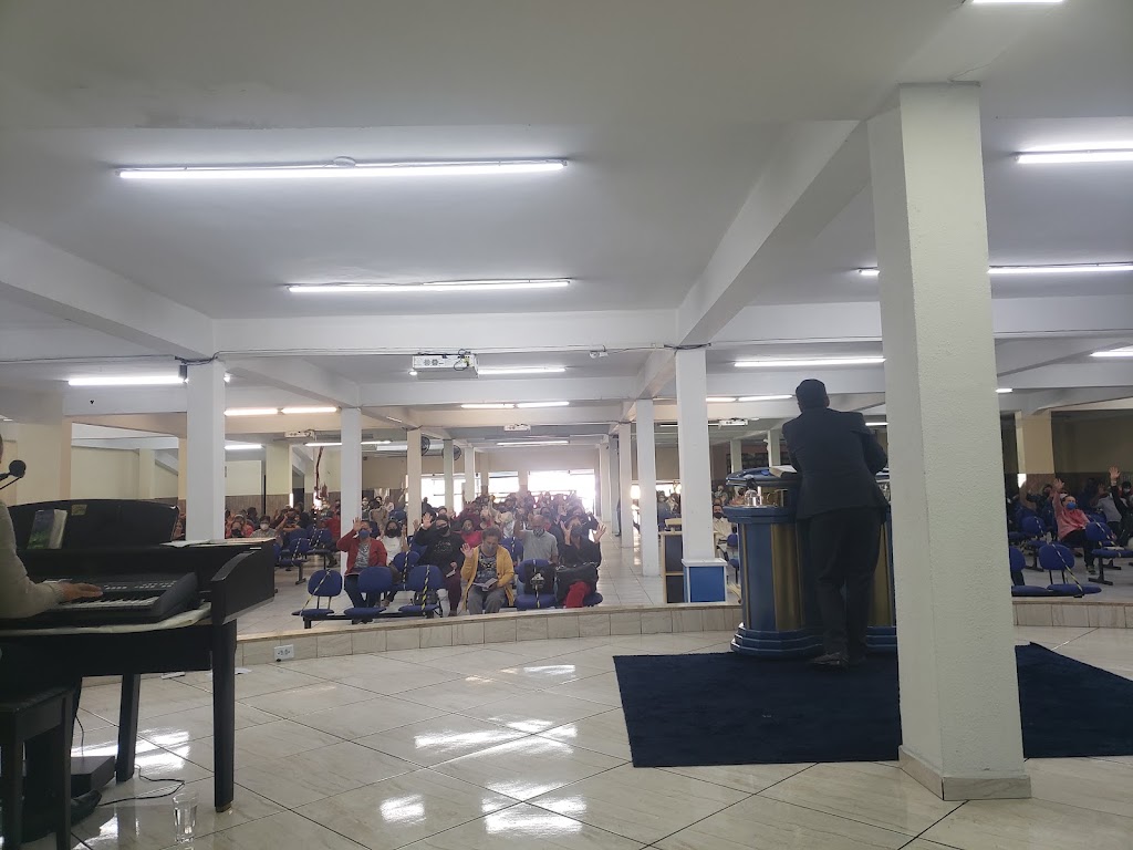 Fachada de Igreja Mundial do Poder de Deus