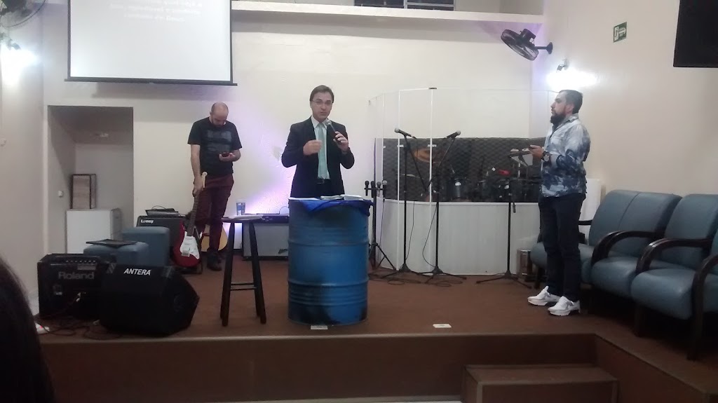 Fachada de Igreja Evangélica Viver é Cristo - IEVEC