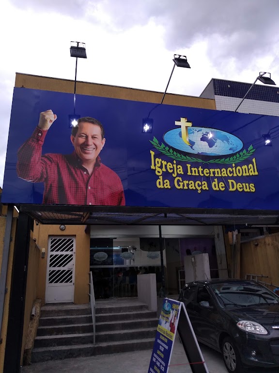Fachada de Igreja Internacional da Graça de Deus