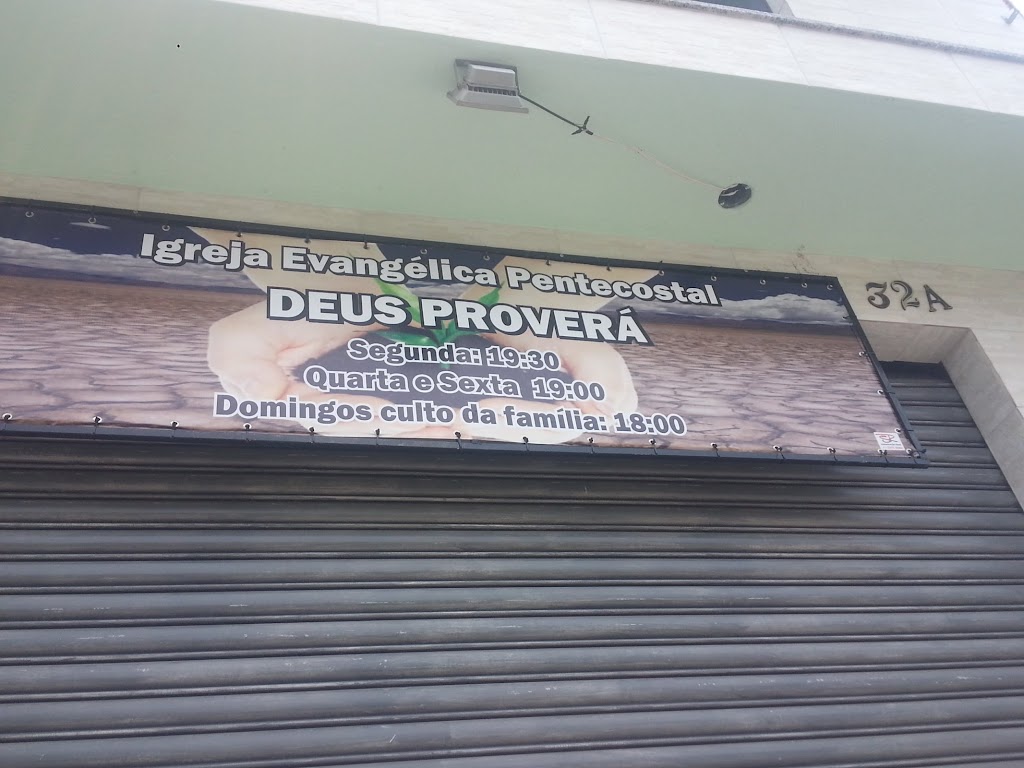 Fachada de Igreja Evangélica Pentecostal Deus Proverá