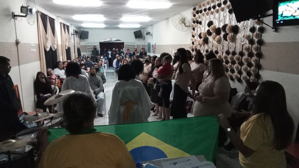 Fachada de Igreja Cristã Pentecostal Renovada no Brasil