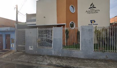 Fachada de Igreja Adventista Do Sétimodia